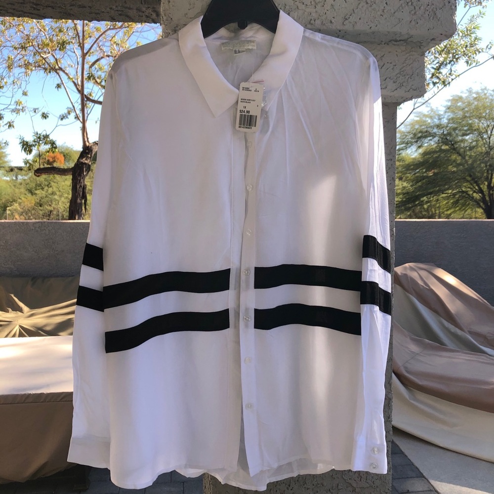 NWT Long Sleeve White/Black Shirt